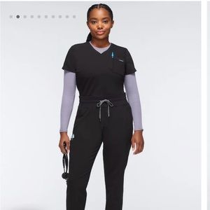 JANUU black scrub set